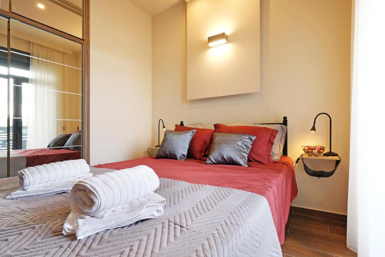 Central Spa Galaxy Apartment Belgrado Esterno foto